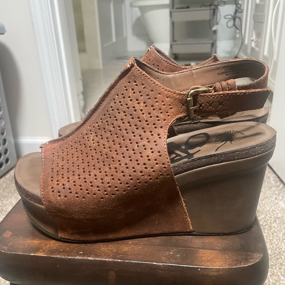 OTBT Platform Sandals